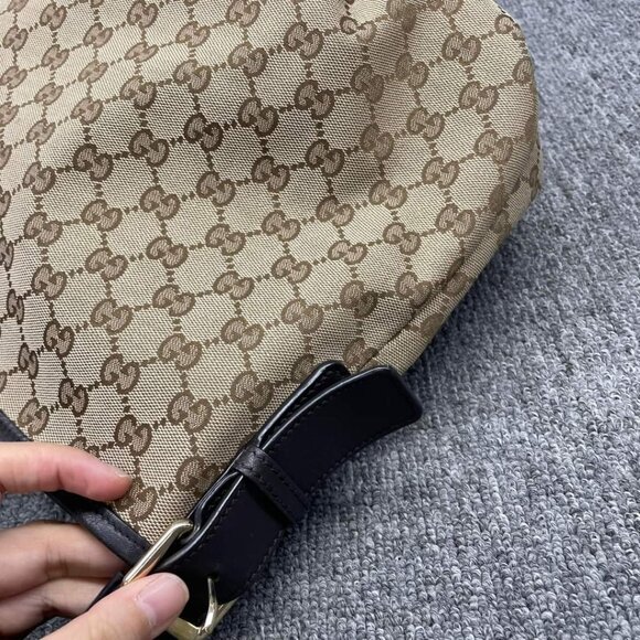 100% Authentic GUCCI GG Canvas Shoulder Bag - Picture 4 of 14
